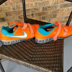 Orange Nike romelos 2